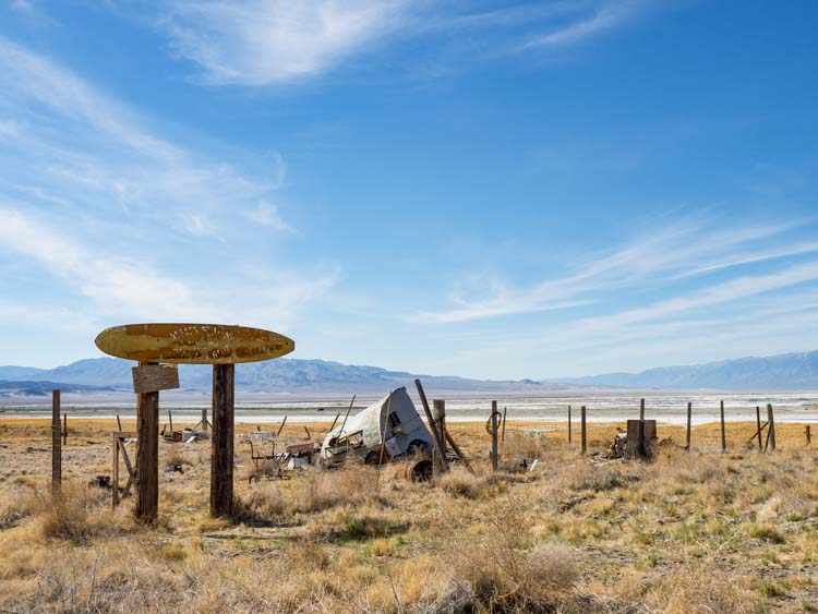 Keeler California ruins