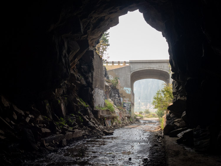 Donner tunnels tunnel six exit bridge view