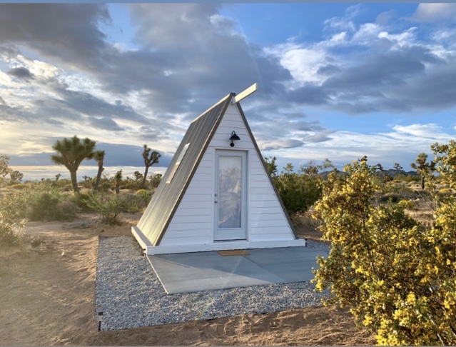 Joshua Tree cabins for rent a frame