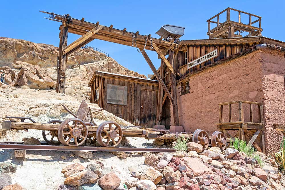 Calico ghost towns in California- old mining equipment and buildings