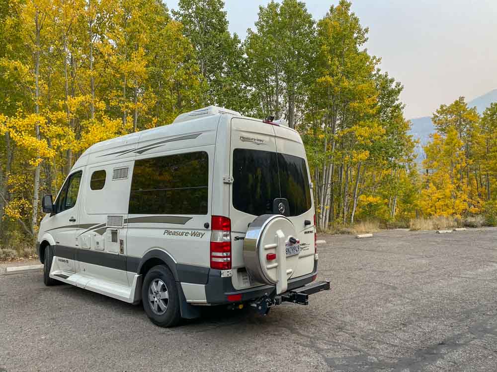 Highway 395 June Lake Loop in Fall with van