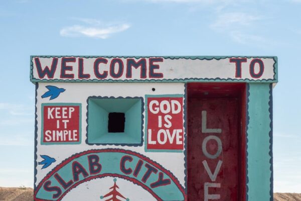 Slab City Guardhouse mural-WS