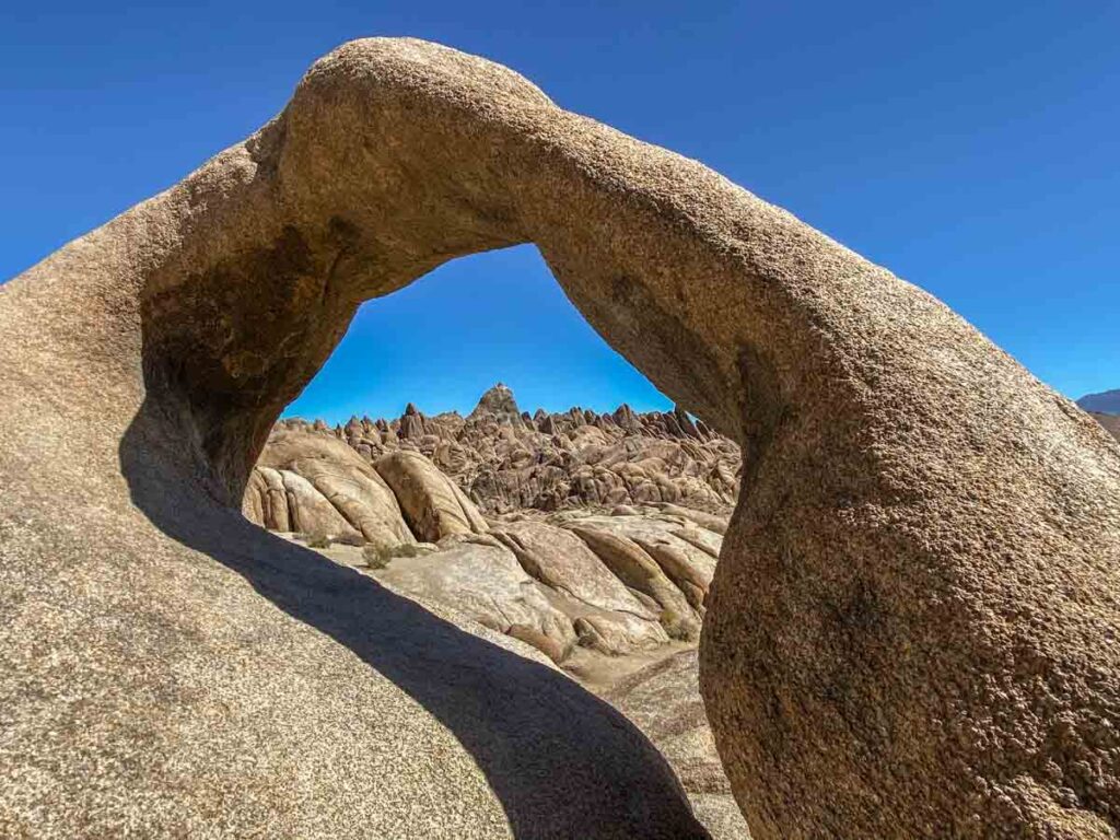 Alabama Hills CA Mobius Arch trail