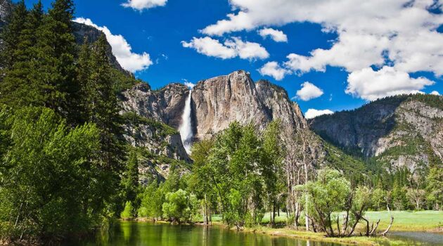 San Francisco to Yosemite road trip: Yosemite bridal veil falls