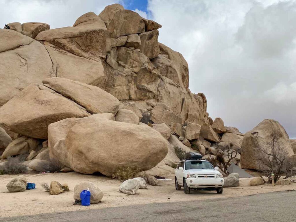 Joshua Tree National Park Hidden Valley Campground. Car camping