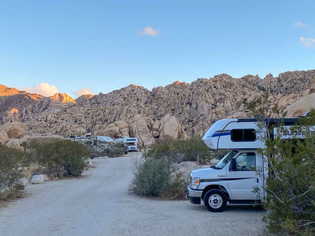 Camping in Joshua Tree: Indian Cove. RV and rocks