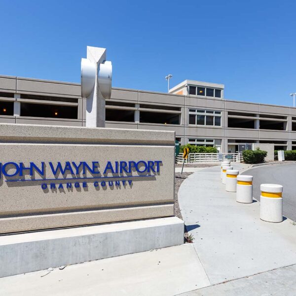 The Closest Airport to Fort Bragg & Mendocino (With Trip Planning Tips)