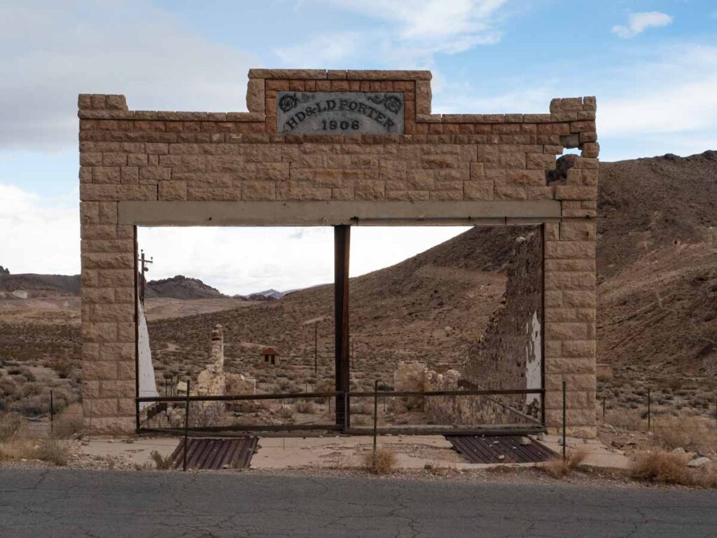 Rhyolite Ghost Town In Nevada Will Give You All The Spooky Summer Thrills -  Narcity