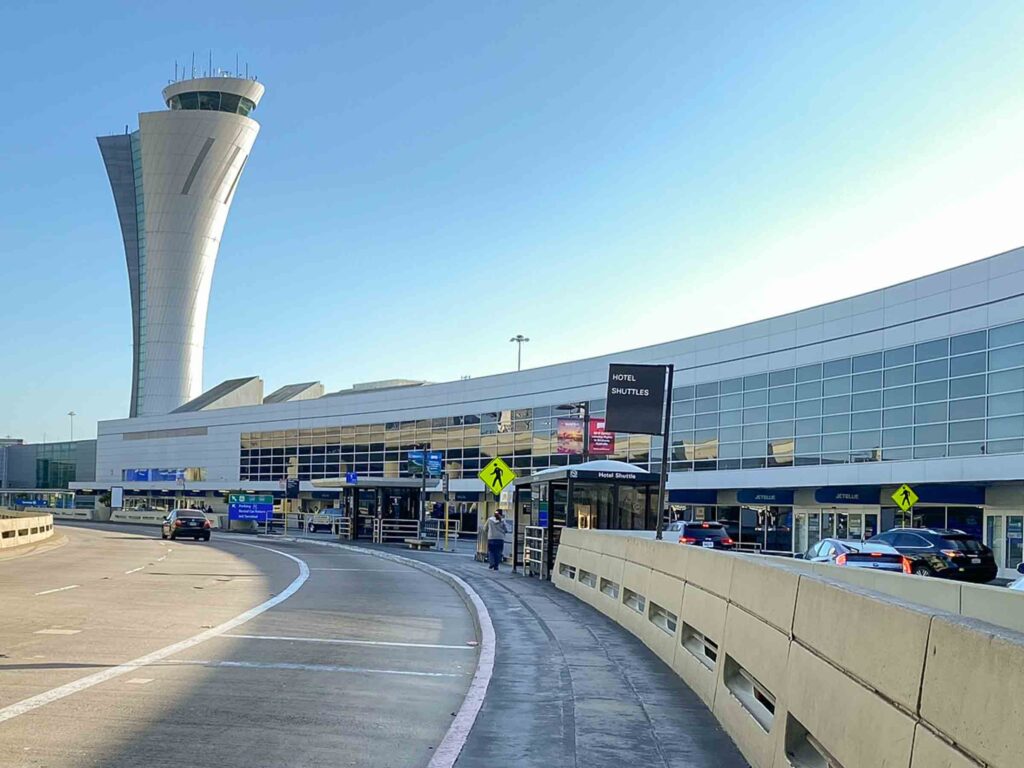 are dogs allowed at san francisco airport